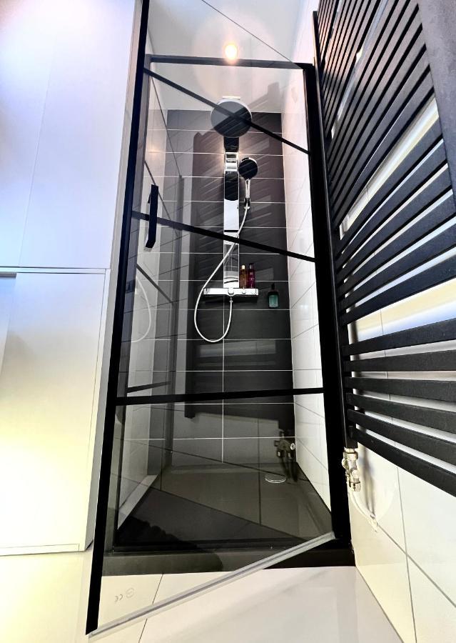Suiteangel - Luxury Design Condo With Free Garage Budapešť Exteriér fotografie